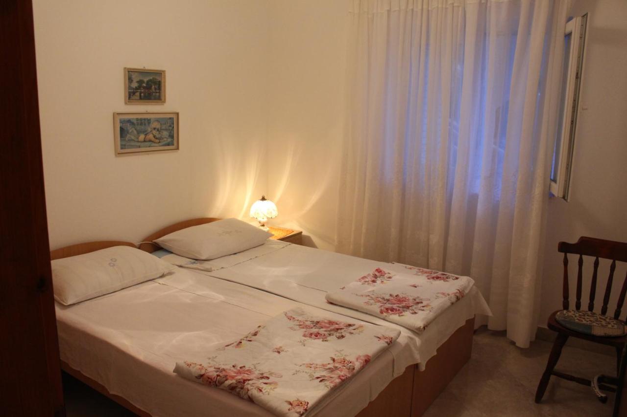 Apartmani Milisa L Primosten Exterior photo