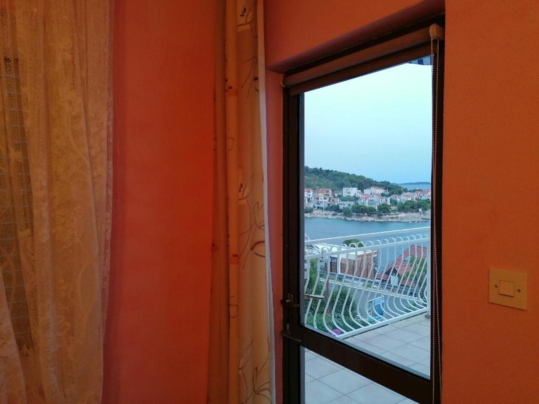 Apartmani Milisa L Primosten Exterior photo