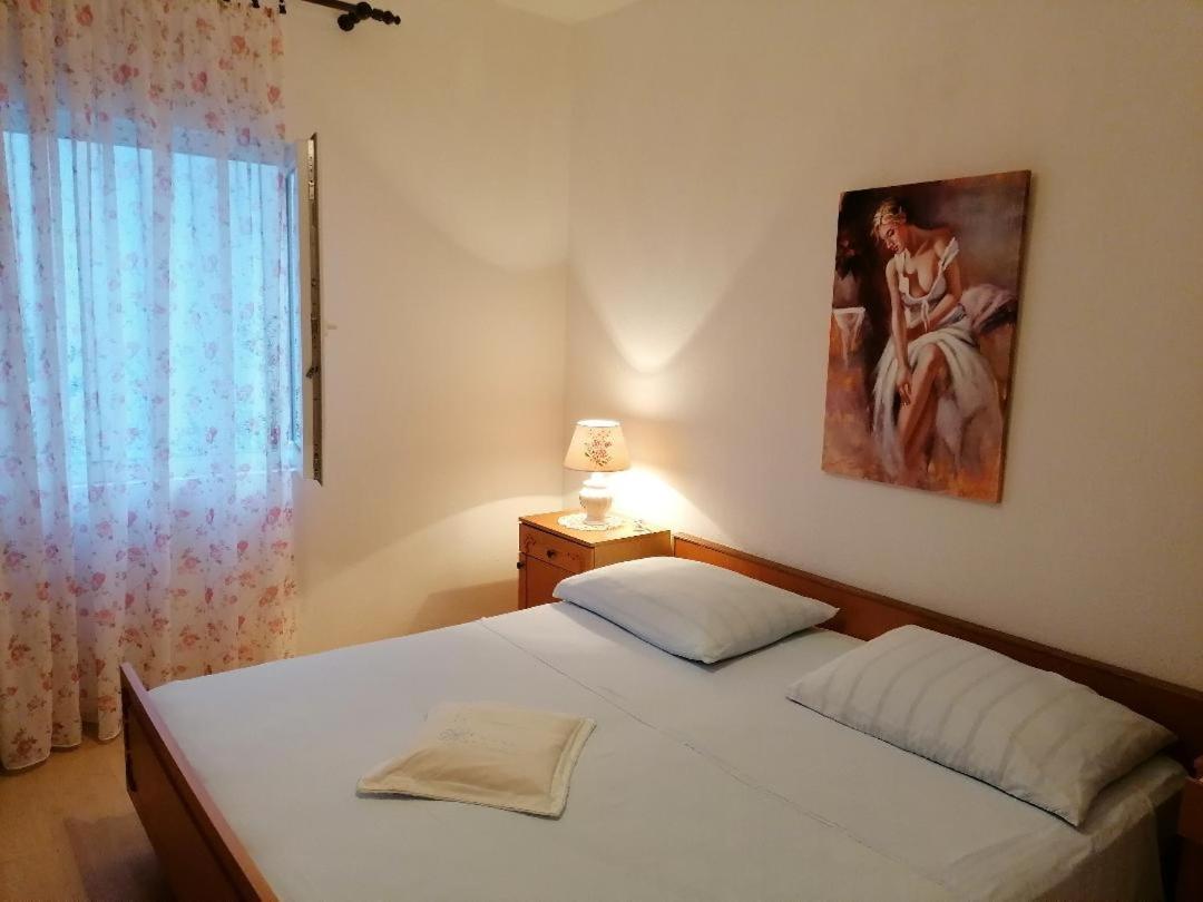 Apartmani Milisa L Primosten Exterior photo
