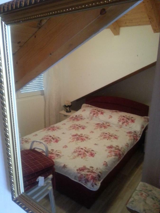 Apartmani Milisa L Primosten Exterior photo