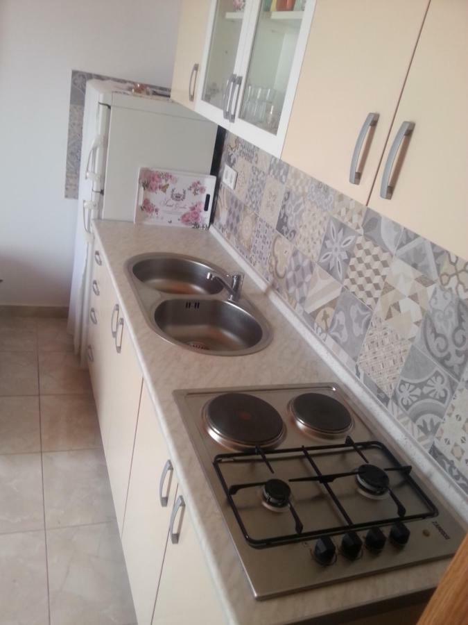 Apartmani Milisa L Primosten Exterior photo
